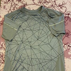 🏋️‍♂️Active “Go Dry” shirt